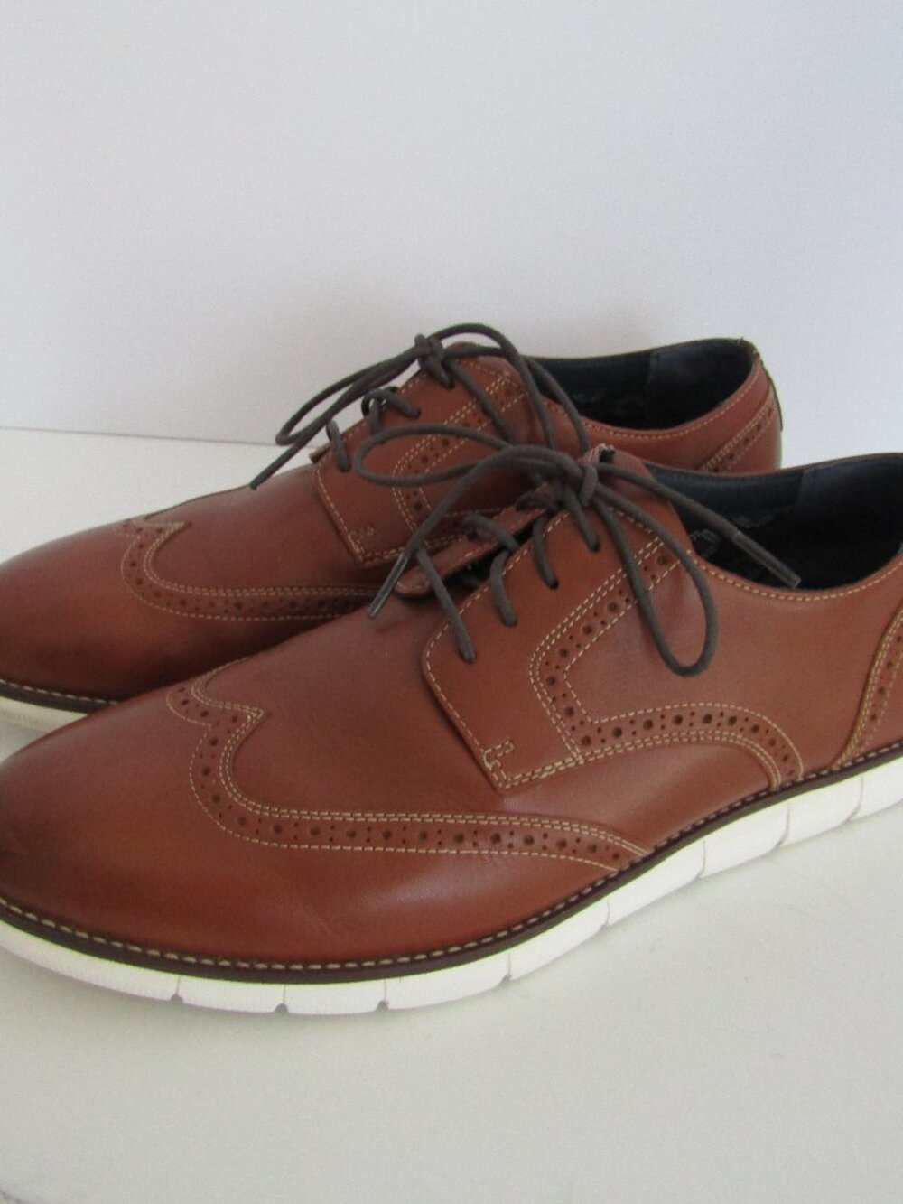 JOHNSTON & MURPHY sz 11 MENS  MODERN LEATHER TIE UP BUTTER SOFT LOAFTERS